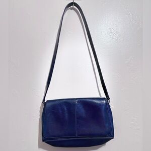 Vtg 90s Y2K Liz Claiborne Elegant Navy Blue Leather Shoulder Bag Glossy Finish